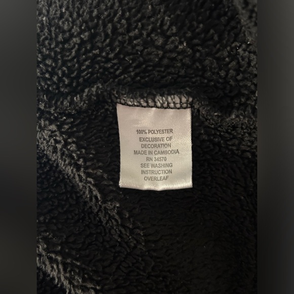 L.L. Bean Black Fleece Jacket - Picture 6 of 12